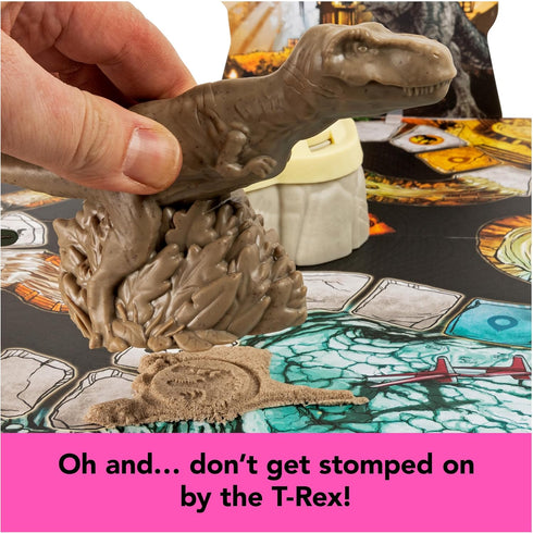 Jurassic World Dominion Stomp N’ Smash Board Game, Sensory Dinosaur Toy with Kinetic Sand, Family Game for Kids 5 & Up