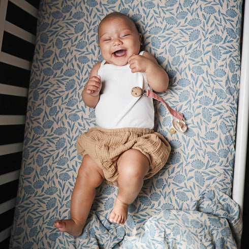 192 Count 28"x 52" mushie Extra Soft Muslin Fitted Crib Sheet | Thread | (Blue Flowers)