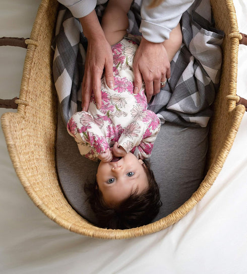 100% 15 33 Inches Bassinet Sheet, Infant Fitted BEESNUG Cover, Organic Cotton, Soft Unisex Newborn Essentials for All