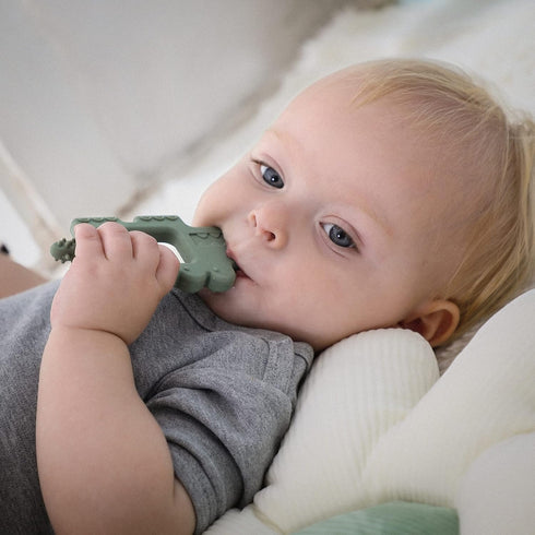 Moonkie Teething Toy, Safe & Easy to Hold BPA Free Silicone Baby Soothing Teethers for Babies 0-12 Months (Crocodile