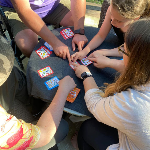 Dinner Rush - Fast-Paced Observation Game for Ages 6-99, 2-4 Players, Family and Travel Games