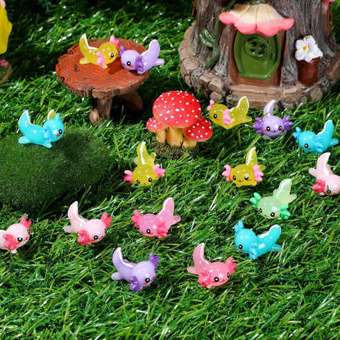 Liliful 120 Pcs Christmas Mini Resin Axolotl Toy, Miniature Axolotl Figurine for DIY Crafts