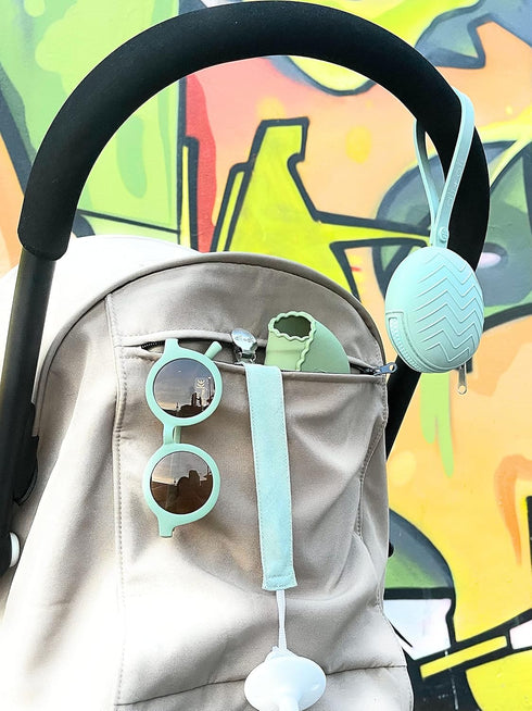 Ali+Oli BPA-Free Silicone Pacifier Holder Case, 1-pk Diaper Bag Accessory for Newborn Travel, Mint