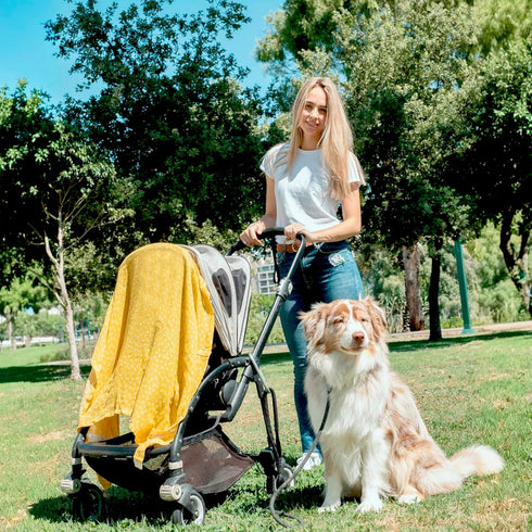 San Francisco Baby Nursing Cover Up, Breathable 360° Privacy Breastfeeding Blanket - Luxury Yellow
