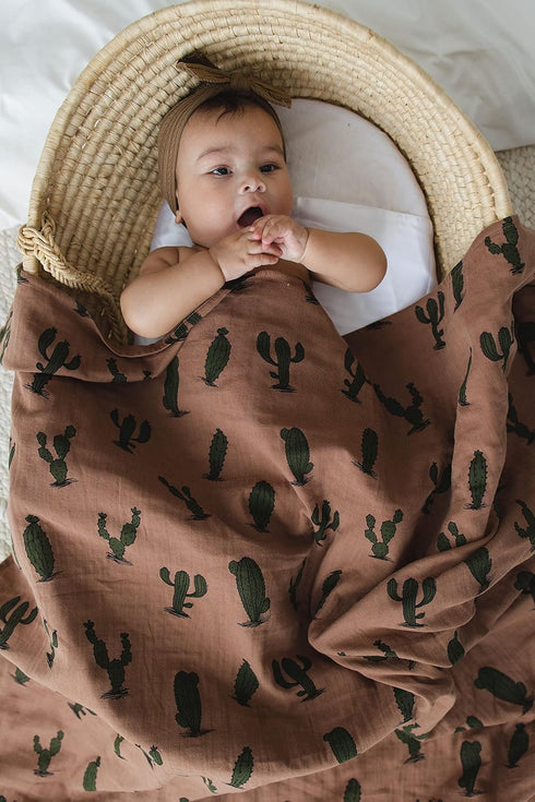Leyl&Ari Muslin Swaddle Blanket 100% Organic Cotton Lightweight Receiving Wrap for Infant & Newborn (Cactus, 47X47)