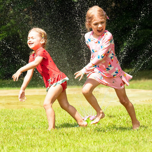 Melissa & Doug Sunny Patch Pretty Petals - Flower Sprinkler Toy with Hose Attachment