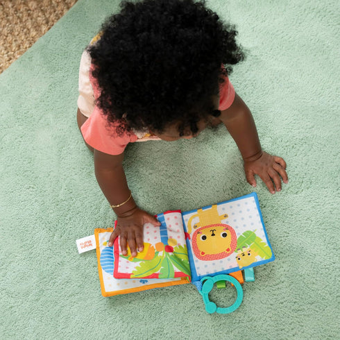 0+ Bright Starts Safari Buddies Soft Book, Crinkle Plush Pages with Lion, Monkey, Elephant & More, Baby's First Book
