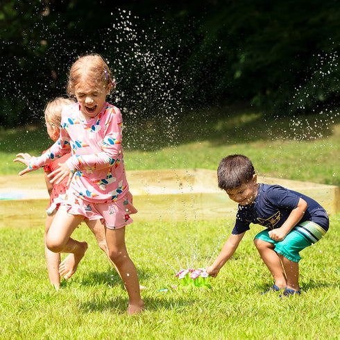 Melissa & Doug Sunny Patch Pretty Petals - Flower Sprinkler Toy with Hose Attachment