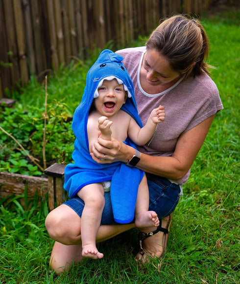 Hooded Baby Shark Towel, Soft 100% Cotton, Perfect for Newborn to Toddler (Blue)