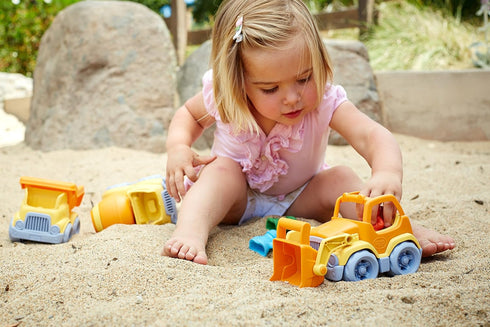 Green Toys Scooper Construction Truck in Yellow/Orange for Kids Outdoor Play