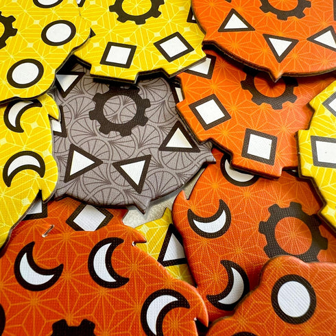 Quicksand Real Time Cooperative Board Game Deactivate Traps to Keep The Sand Timer Going for Ages 8+