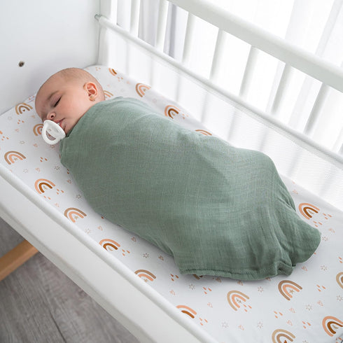 Pack 4 Comfy Cubs Muslin Fitted Crib Sheet and Swaddle Blankets Bundled