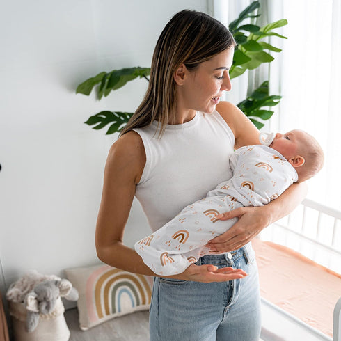 Set Comfy Cubs Muslin Fitted Crib Sheet & Swaddle Blanket - Soft & Breathable for Baby