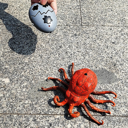 Tipmant Realistic RC Octopus Animal Remote Control Vehicle Car Touch Sensor Prank Toy Teasing Cats Dogs Kids Birthday