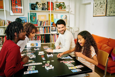 7 Wonders Architects | Strategy Board Game for Kids and Families | Ages 8+ | 2-7 Players | Avg. Playtime 25 Min