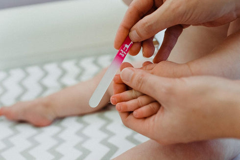 Baby Nail File, Safe Alternative for Nail Clippers, Ideal Gift for Any Occasion, Pink - Baby Blue Giraffe