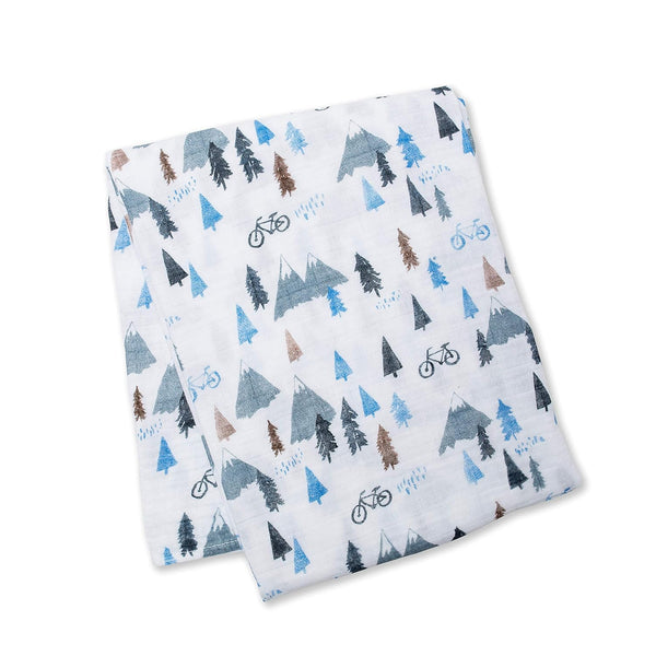 lulujo Baby 100% Cotton Muslin Swaddle Blanket, 47 x 47-Inches, Mountain Top Design
