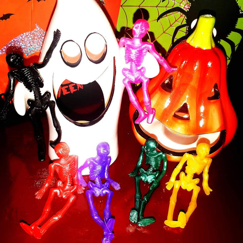 UpBrands Halloween Party Favors for Kids, 24 Stretchy Skeleton Toys for Goodie Bags, Classroom Prizes, Birthday Gifts