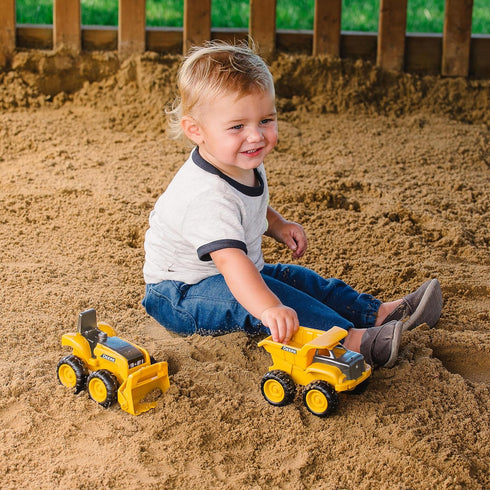 JD DUMP TRUCK/TRACTOR TY, Construction Toy