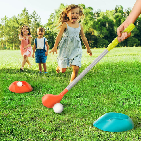Battat – Kids Golf Set – 2 Golf Clubs, 2 Golf Balls, 2 Putting Cups – 2 Golf Clubs, 2 Golf Balls, 2 Putting – Indoor & Outdoor Games – 3 Years + – Let's Play Golf!