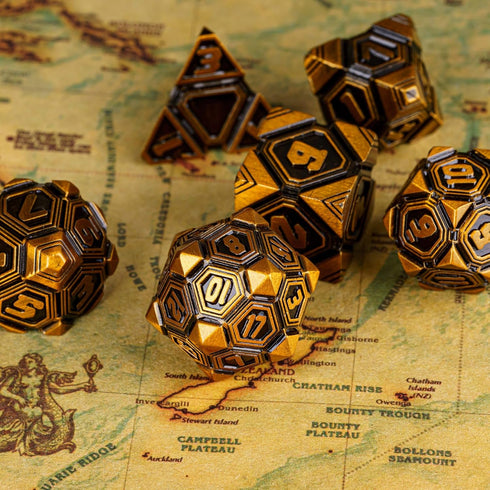 Metal UFO Dice Set: 7 Die Metal Polyhedral Dice for DND Role Playing Games with Skull Bag (Ancient Gold)