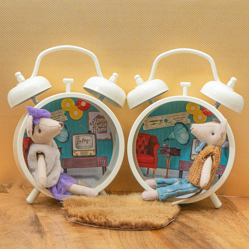 LEVLOVS Mouse Doll, Christmas Mouse in a Box, Sister Mouse in Matchbox, Linen Doll with Mushroom in Leaf Bed