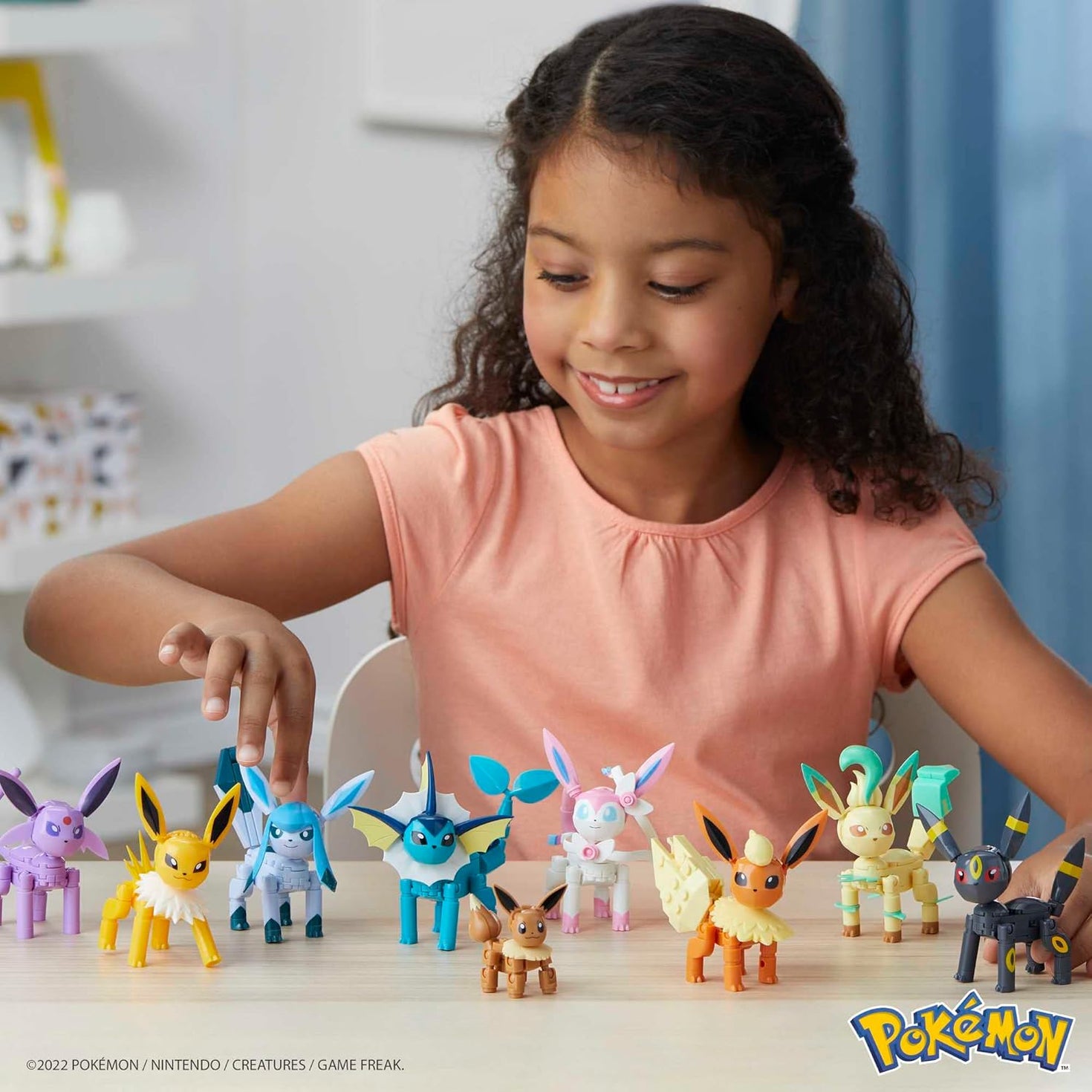 MEGA Pokémon Building Toys Set - Every Eevee Evolution with 470 Pieces, 9 Poseable Characters